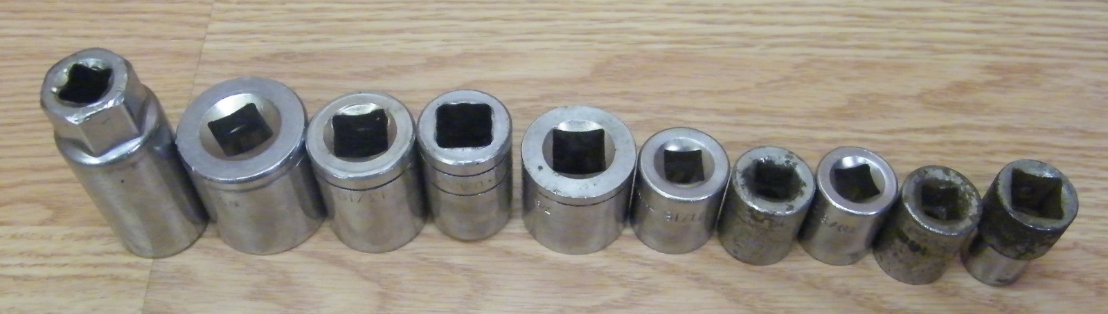 Mixed Lot of Ten Unbranded/Generic 12 Point 1/2″ Drive Sockets Only **READ**