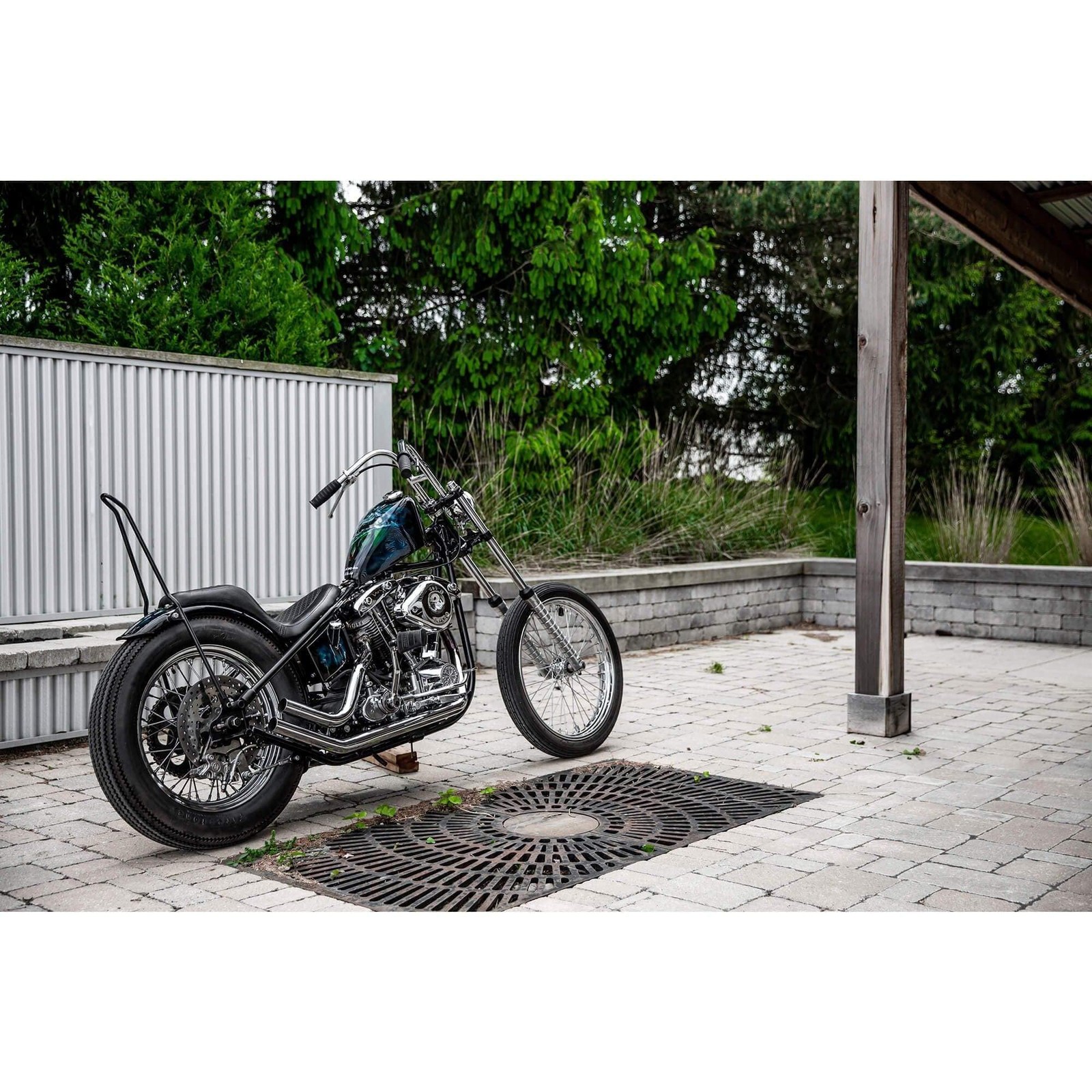 Lowbrow Customs Narrow Rabbit Ears 1″ chrome handlebars Harley chopper Sportster