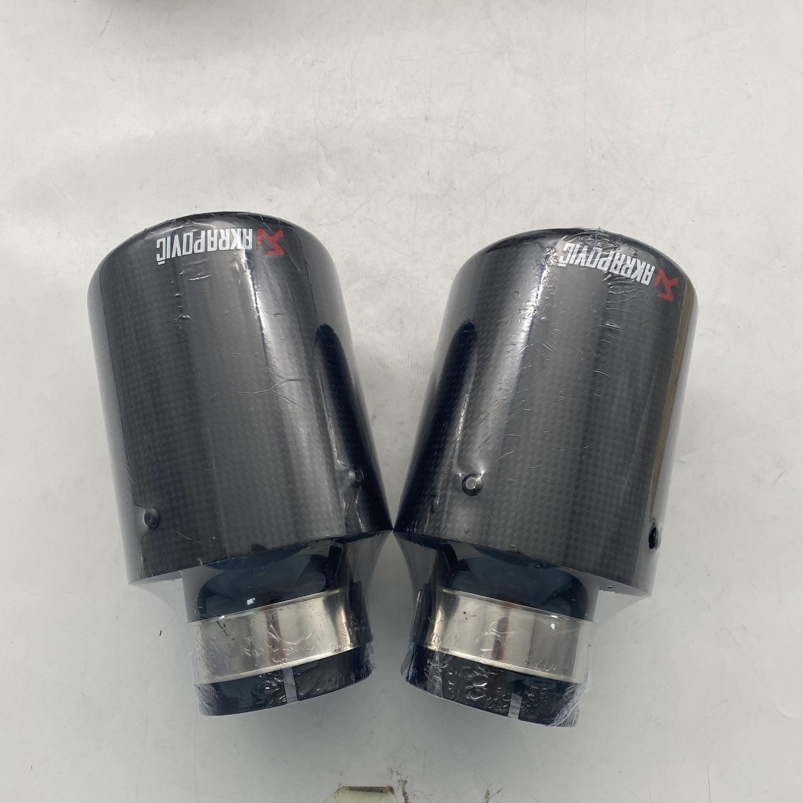 2PCS Glossy Carbon Exhaust Tip 2.5″Out 4″ In 5.25″ L Universal Oval Tailpipe
