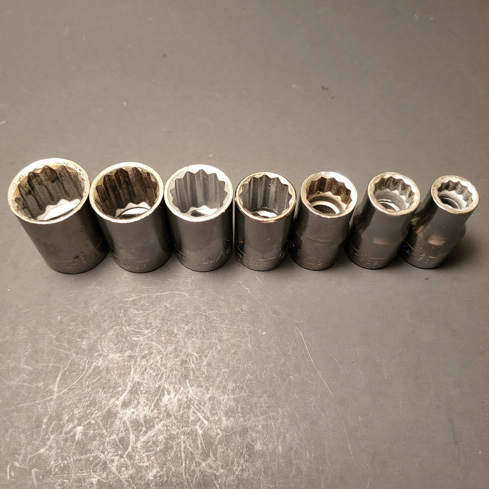 Craftsman made in USA 82 piece socket set metric & sae in tray 1/2” 3/8” 1/4” dr