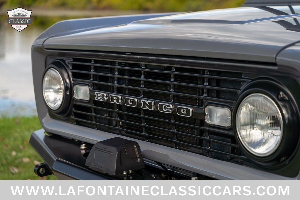 1972 Ford Bronco Trail Edition