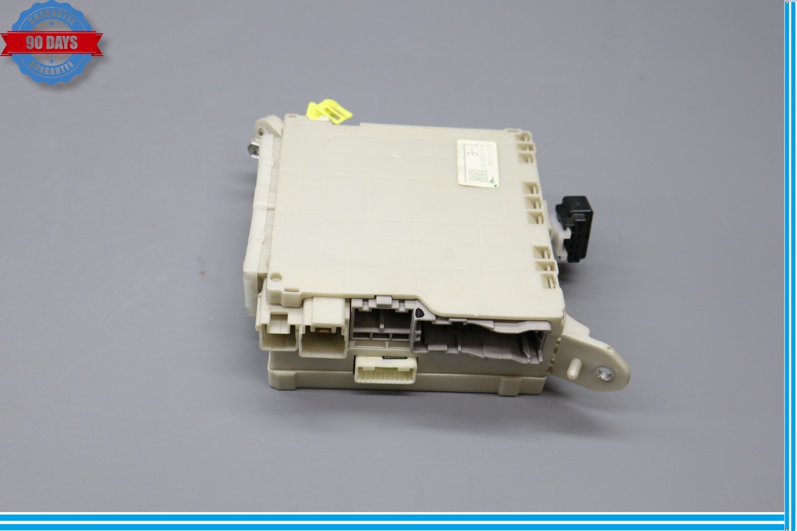 07-12 Lexus LS460 Front Right Passenger Side Interior Fuse Relay Box Oem