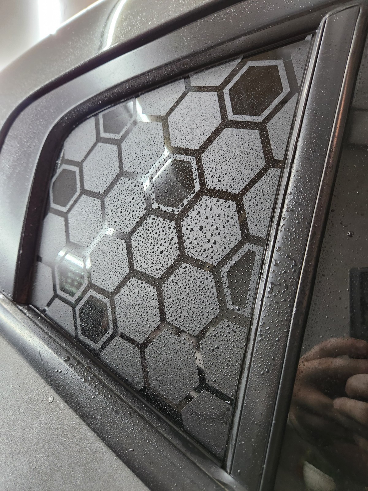 Honeycomb Hexagon Window Decals Outline(Set of 2) – Dodge Charger Vinyl Stickers
