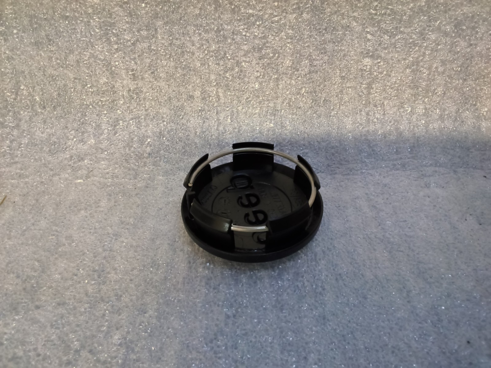 Factory MOPAR OEM Jeep 2.5″ Matte Black Center Cap – 1LB77TRMAC/1LB77RXFAC