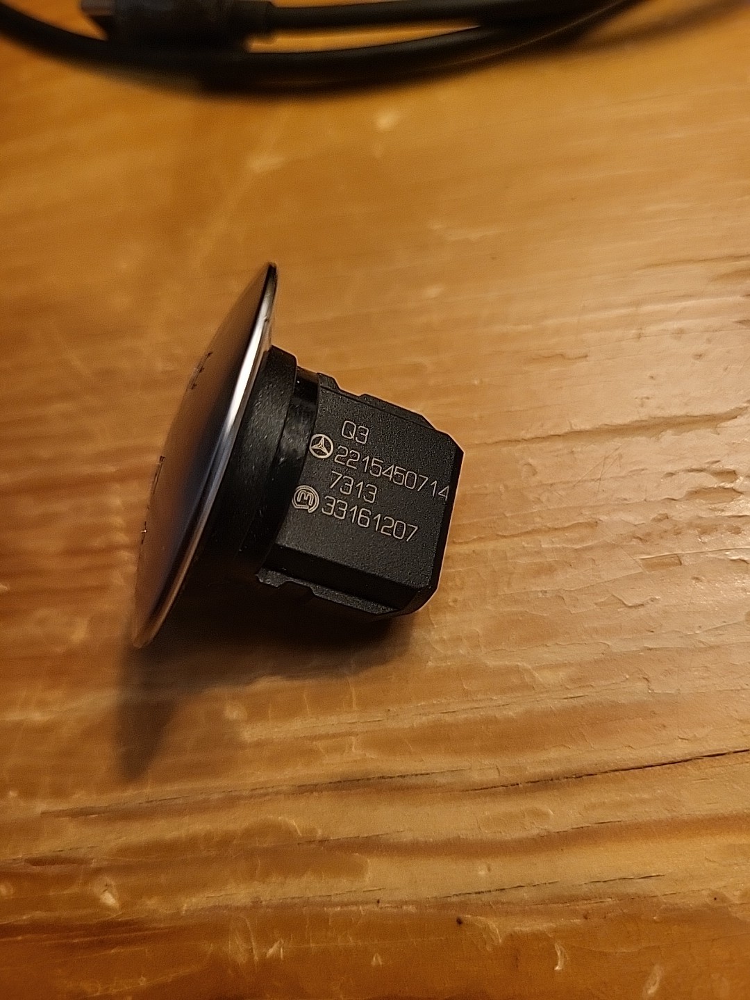 OEM MERCEDES BENZ PUSH TO START BUTTON KEYLESS GO ENGINE START STOP PUSH BUTTON