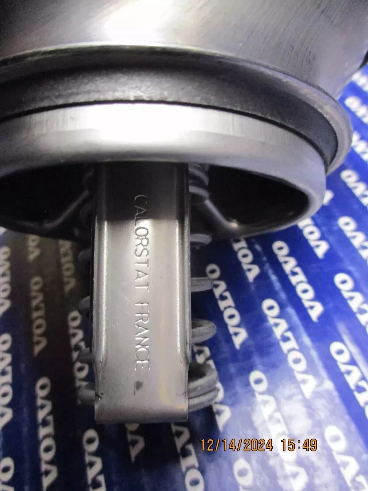 VOLVO D13 coolant thermostat 21613426 Genuine MAHLE made in Germany