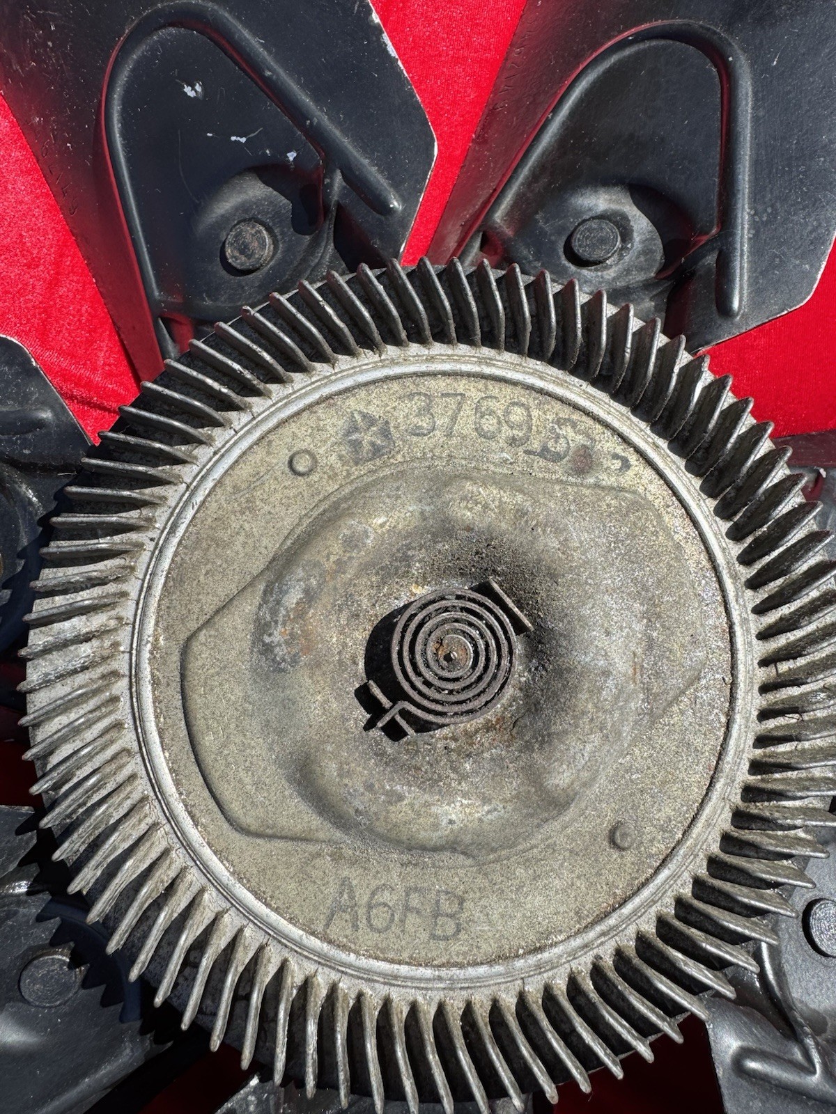 Mopar Challenger Cuda Roadrunner 340 383 440 426 19” 7 Blade Clutch Fan 3462149