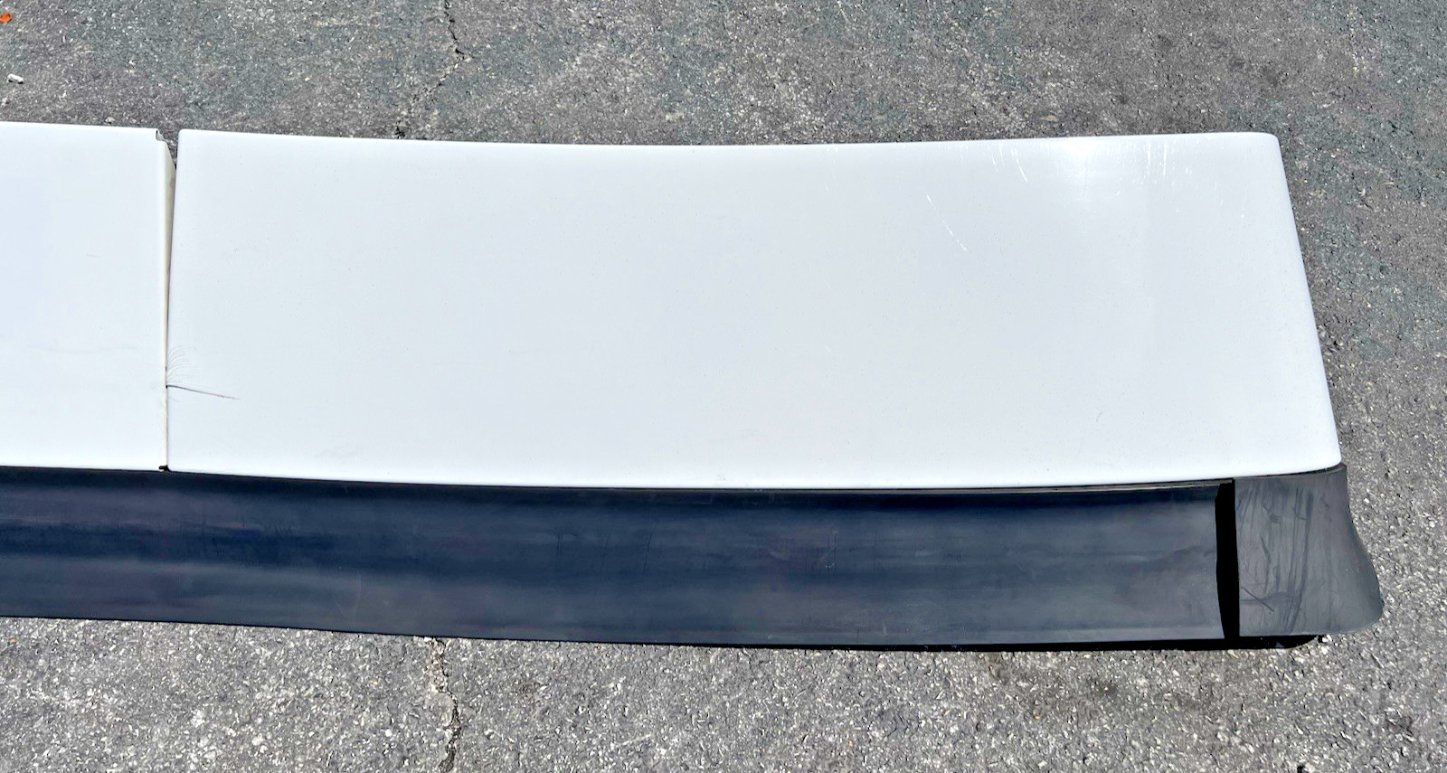 2020 Kenworth T680 Sleeper Fairing Left Driver Side Set of 2 Assembly White