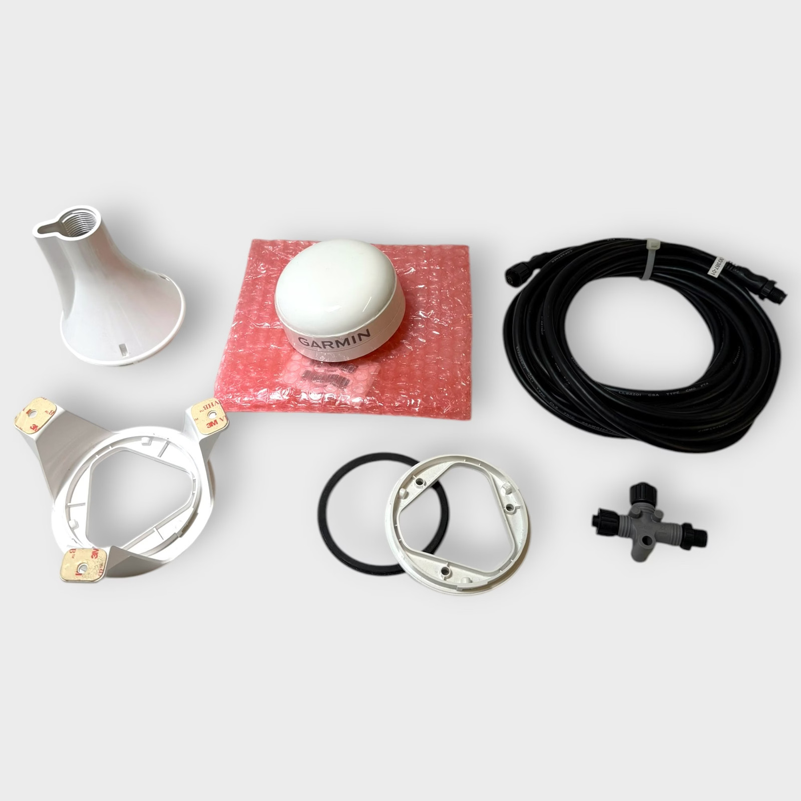 Garmin GPS-19X NMEA 2000 GPS Antenna *NEW OUT-OF-BOX/COMPLETE/SOFTWARE UPDATED*