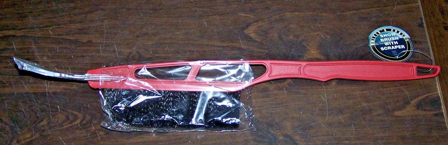 SNOW BRUSH WITH SCRAPER – RED – 20.5″ Long – NEW!!