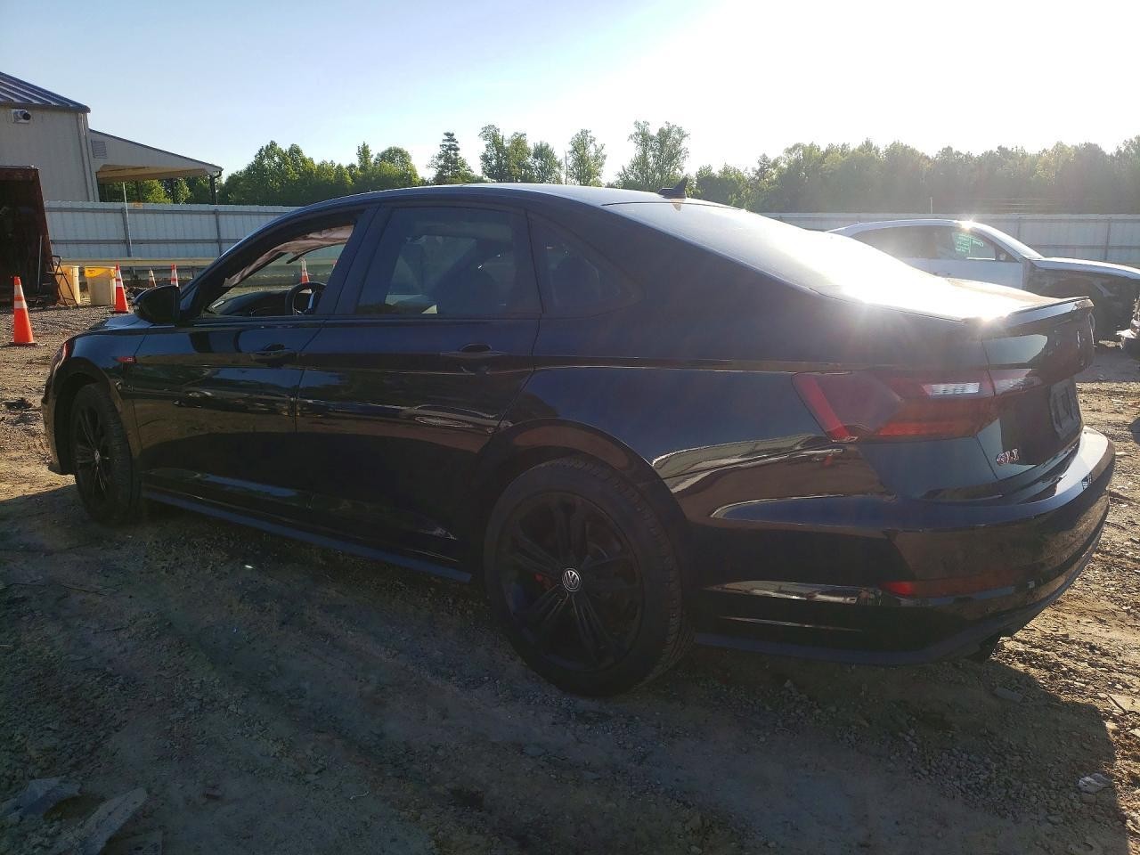 Used Front Center Infotainment Display fits: 2021 Volkswagen Jetta gli display a