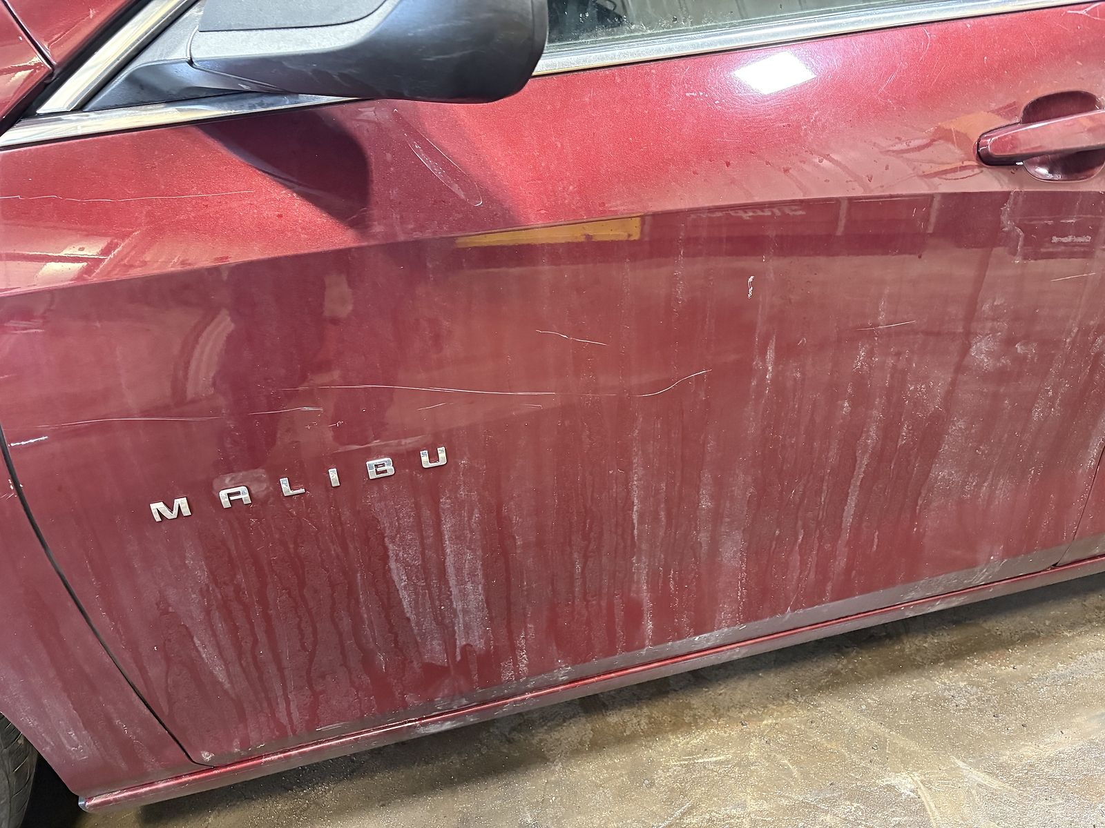 Used Front Right Door Assembly Front fits: 2016 Chevrolet Malibu VIN Z 4th digit