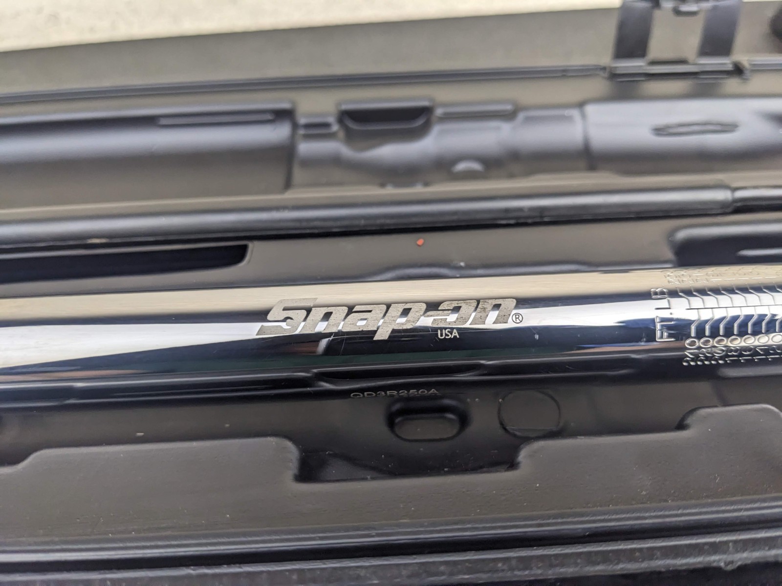 #bo124 Snap On QD3R250A 1/2″ Drive Adjustable Click Torque Wrench 50-250Ft Lbs