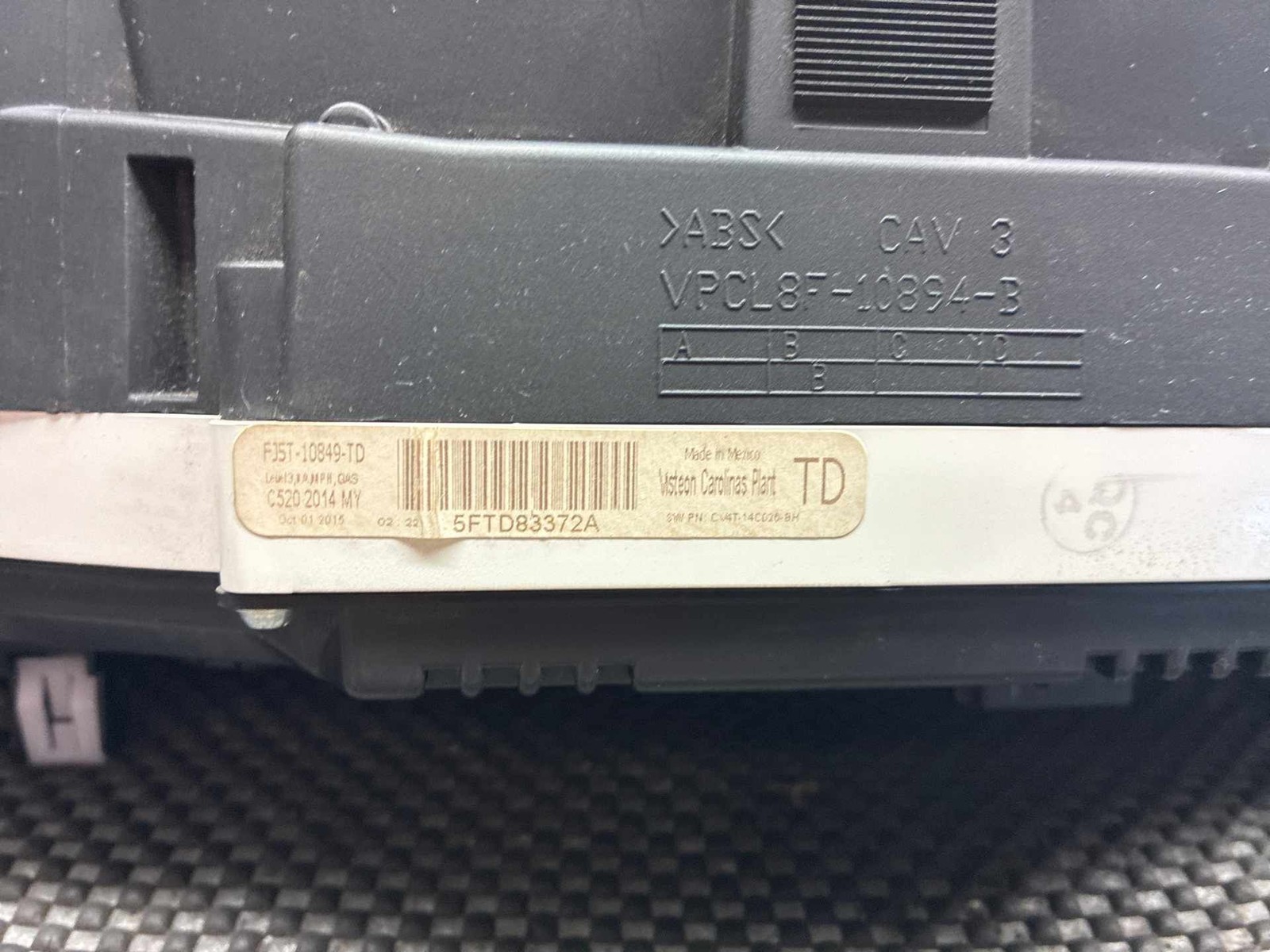 Speedometer FORD ESCAPE 15 16