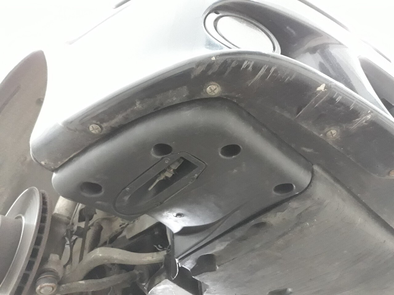 BMW E39 M5 L R FRONT for M BUMPER SPLASH PANEL LINER FENDER with rubber +hardwar