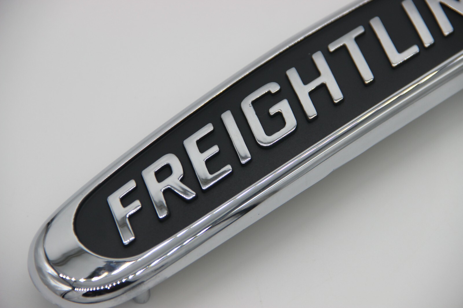for Freightliner Chrome Grill Emblem Logo