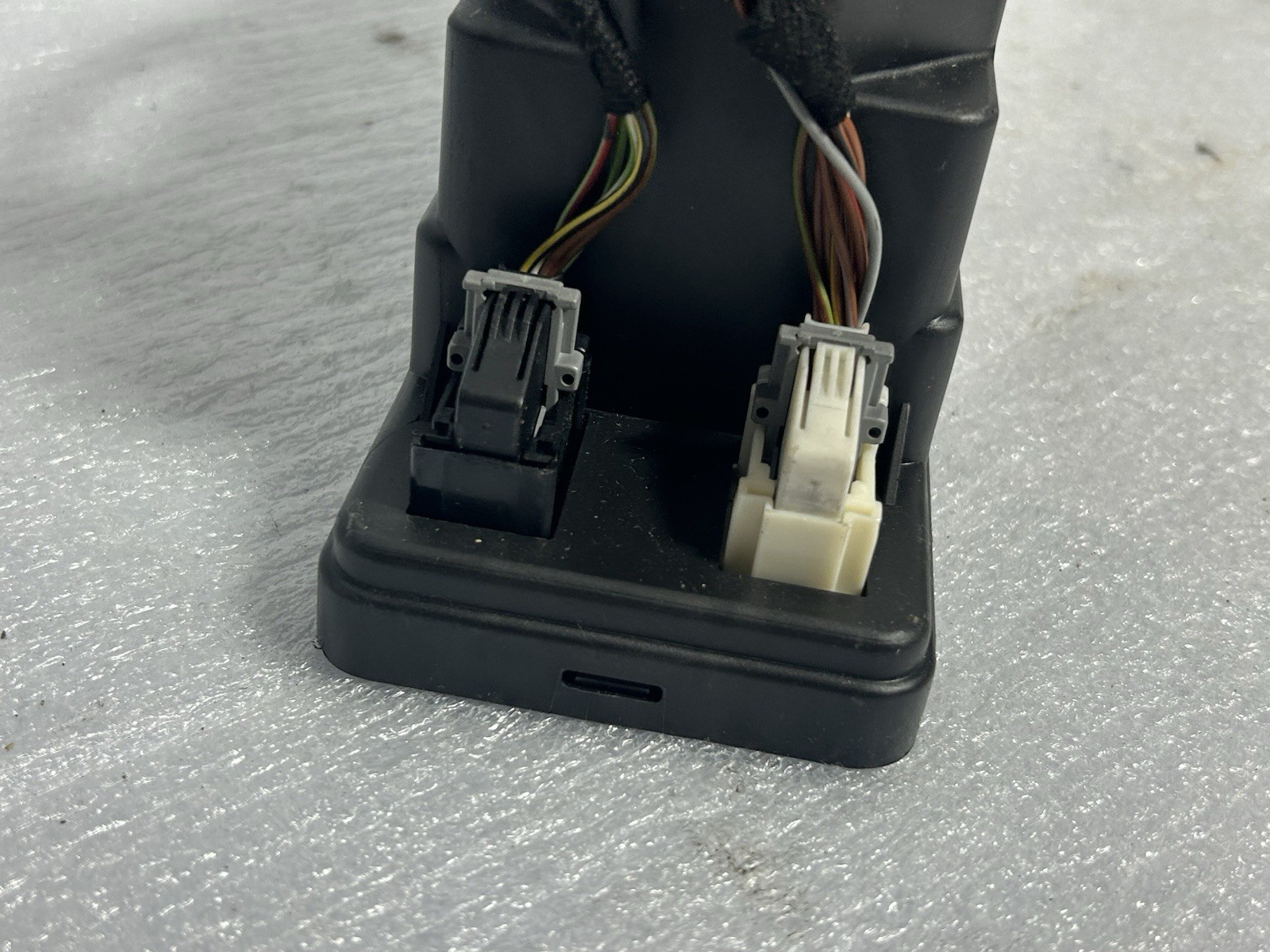 MERCEDES W208 W202 W210 CLK320 E320 CENTRAL LOCKING VACUUM PUMP OEM 1998-2003