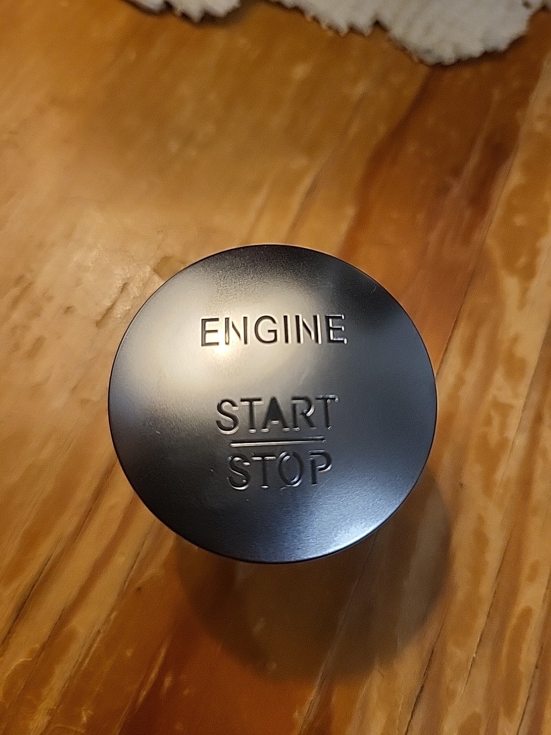 OEM MERCEDES BENZ PUSH TO START BUTTON KEYLESS GO ENGINE START STOP PUSH BUTTON