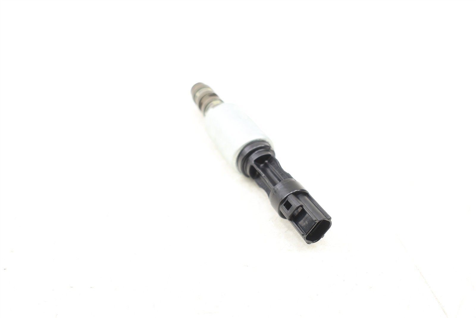 NEW OEM Ford VVT Variable Valve Timing Solenoid 8L3Z-6M280-B F150 5.4 4.6 04-10