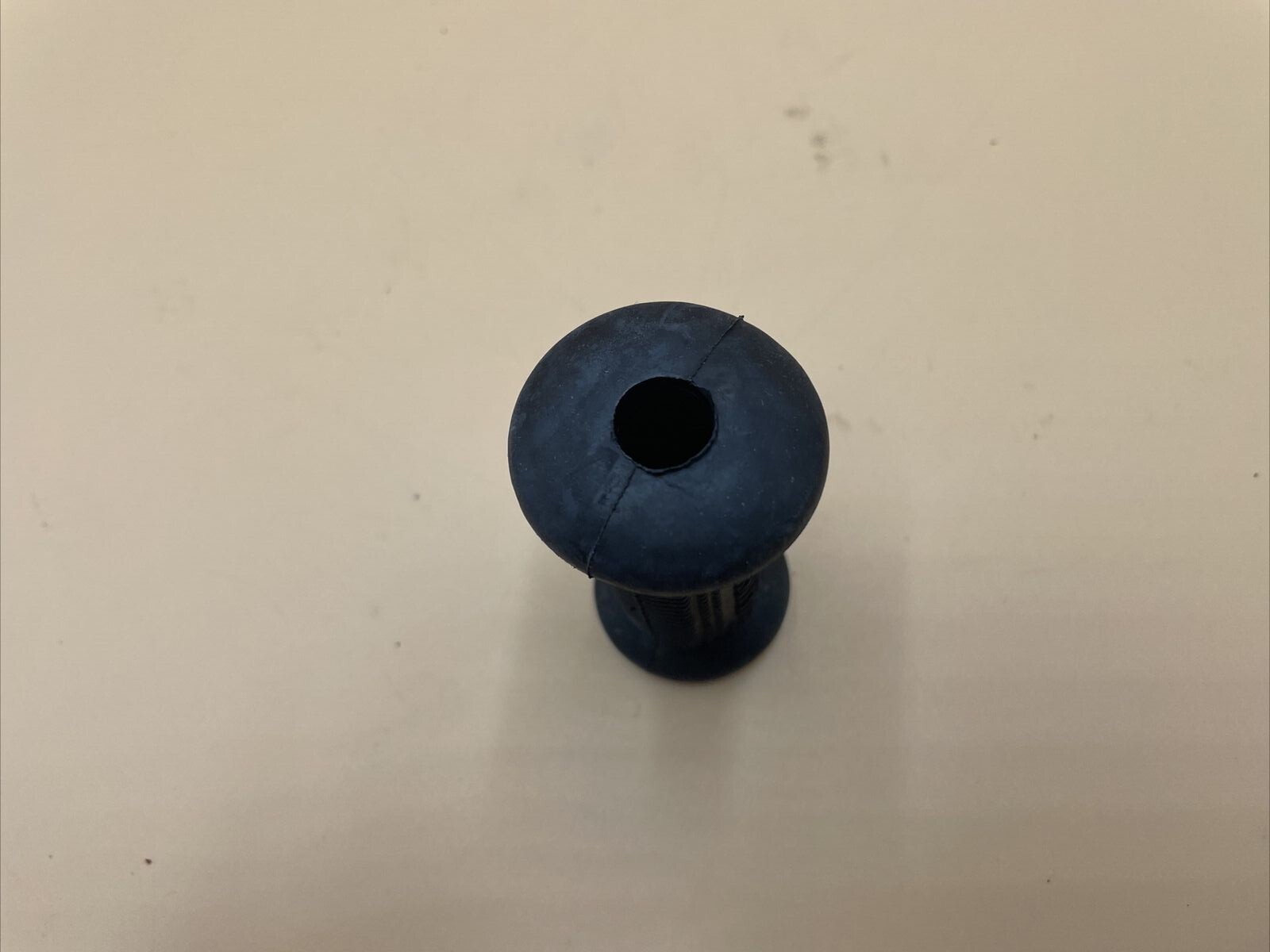 TRIUMPH RUBBER KICK START 57-2330 OPEN END 1968-83 650 750 T120 T140 T150 LOGO