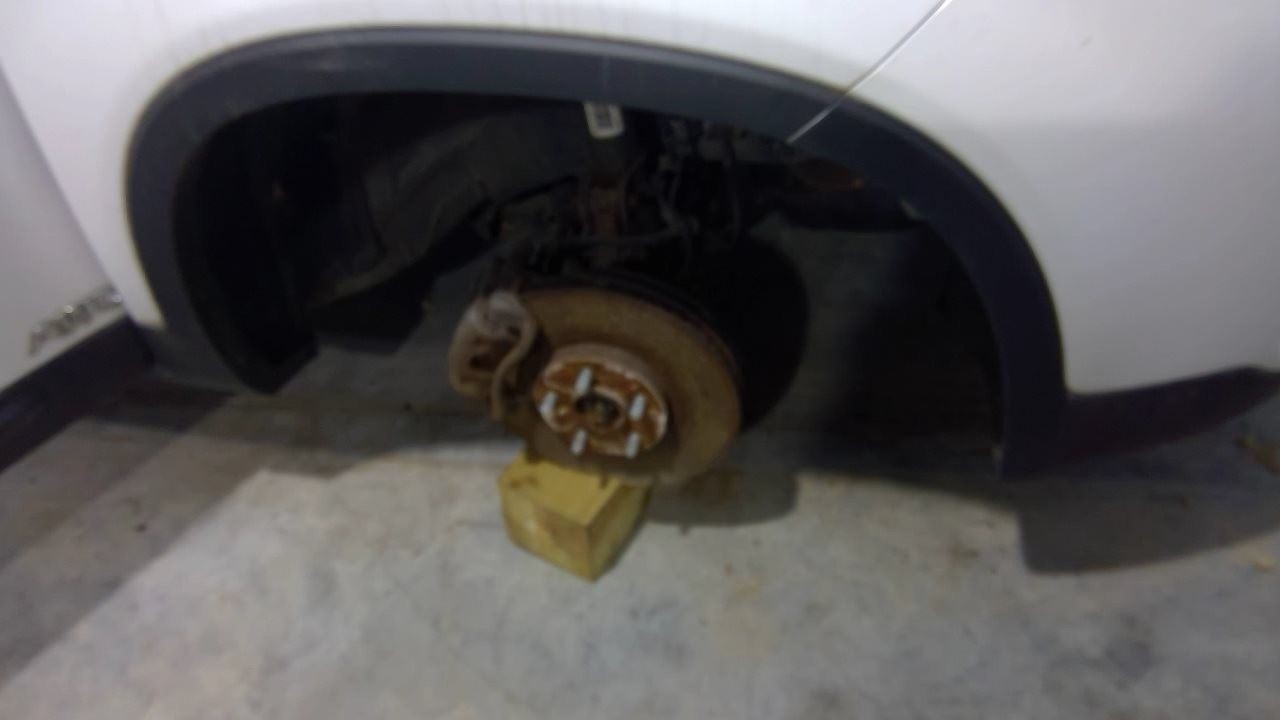 Passenger Right Lower Control Arm Front Fits 14-15 Sorento 3764309