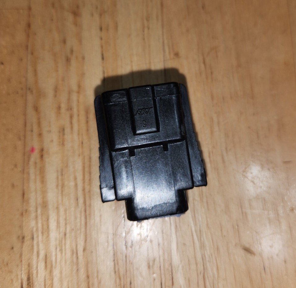 F6AB-14A464-GA FORD WIRING SLEEVE FUEL INJECTOR CONNECTOR F6AB14A464GA WPT-372