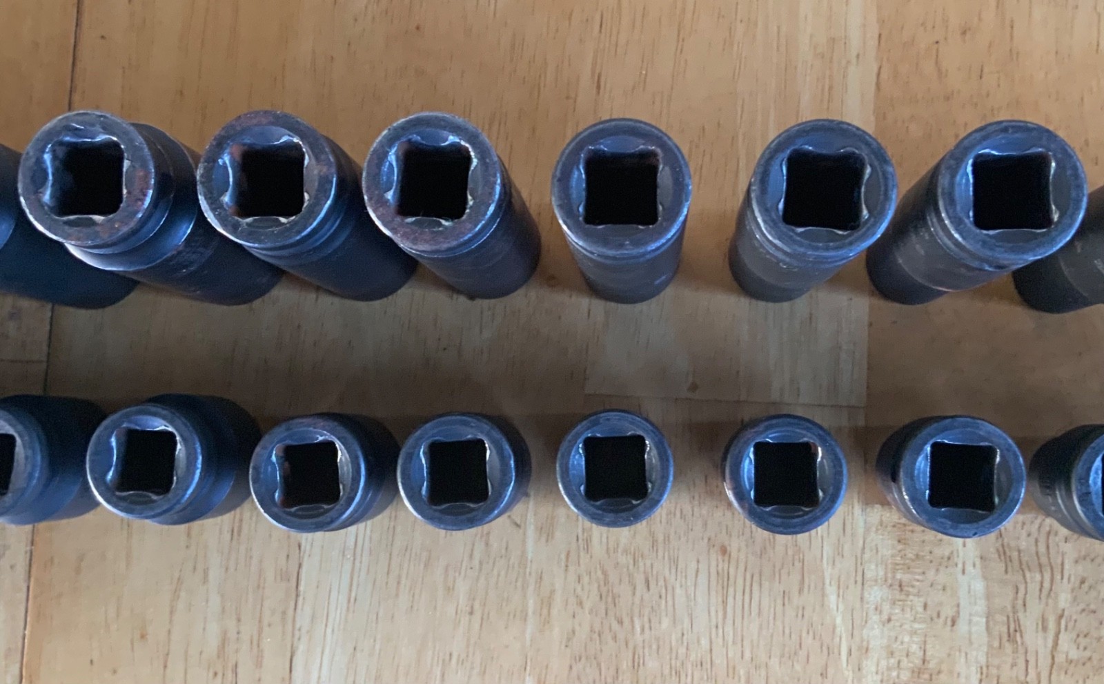 MAC TOOLS EXPERT E041641 30-PC. 6-PT. 1/2“ DRIVE METRIC IMPACT SOCKET SET – USED