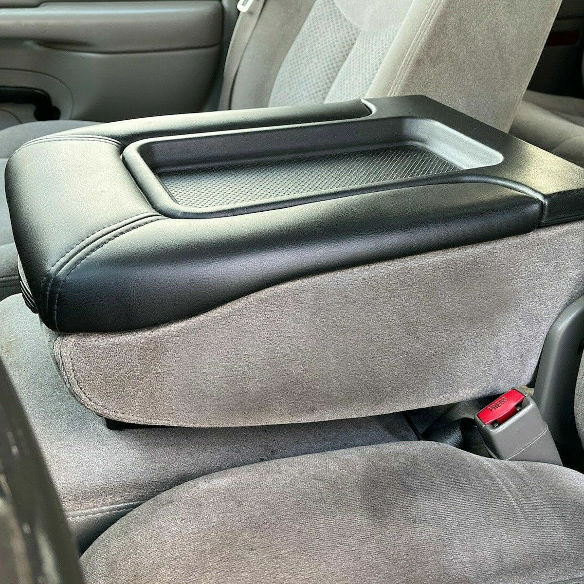Center Console Fits 99-07 Chevy Silverado Lid Armrest Latch Black # 19127364