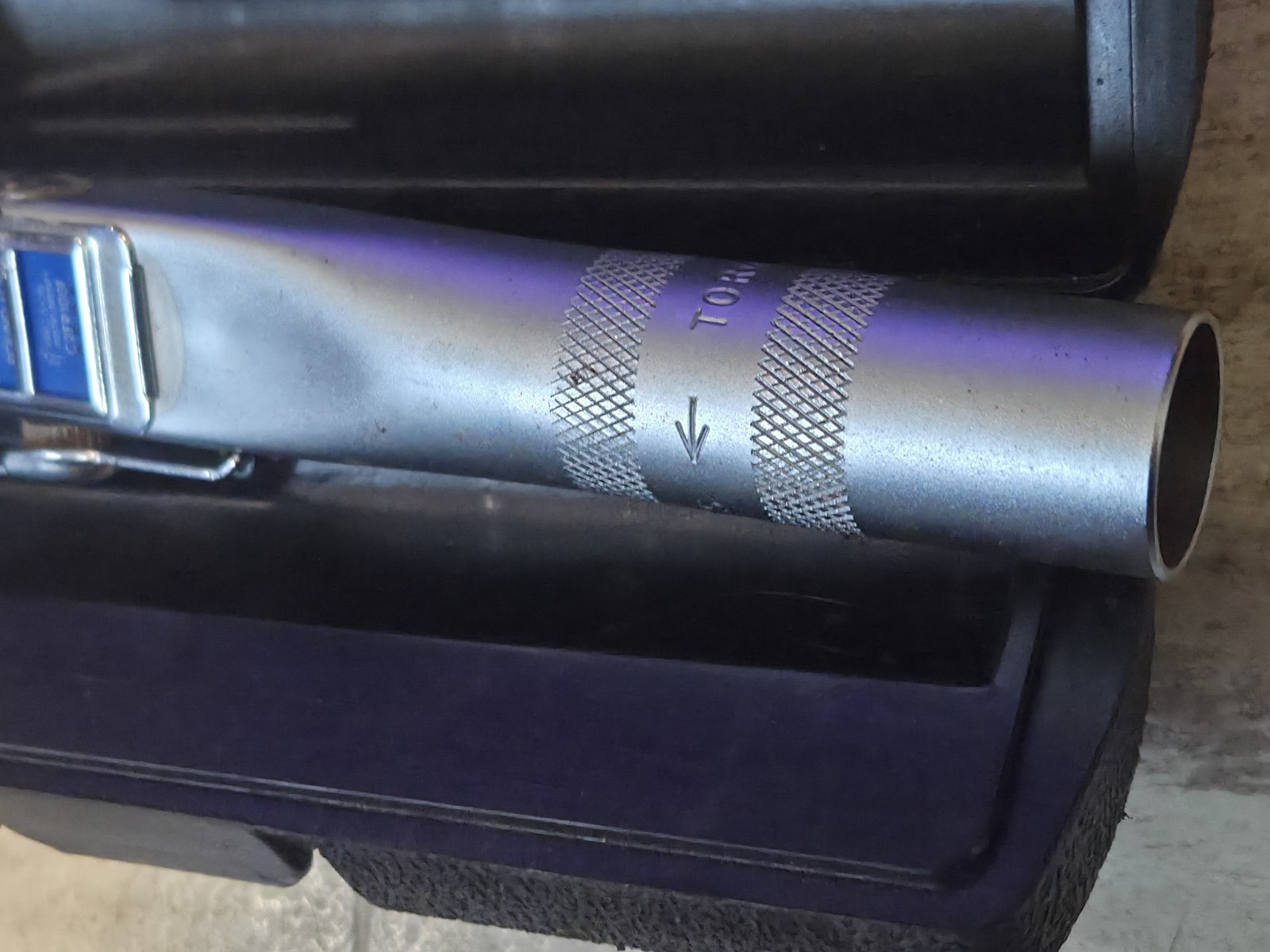 Precision Instruments C2FR100F Torque Wrench 3/8 In. With Case