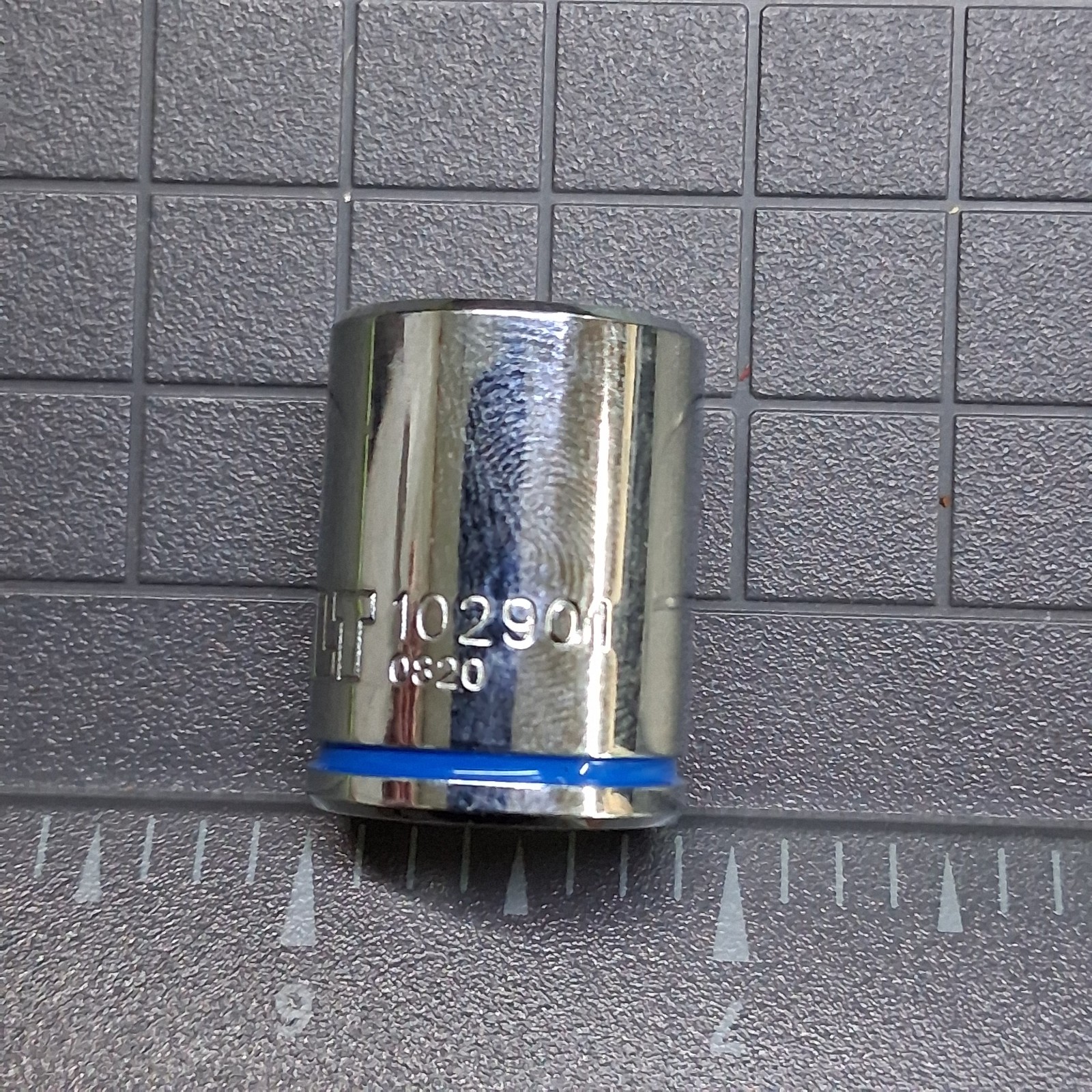 Kobalt 15mm Metric 3/8″ Drive 12-Point Chrome Socket