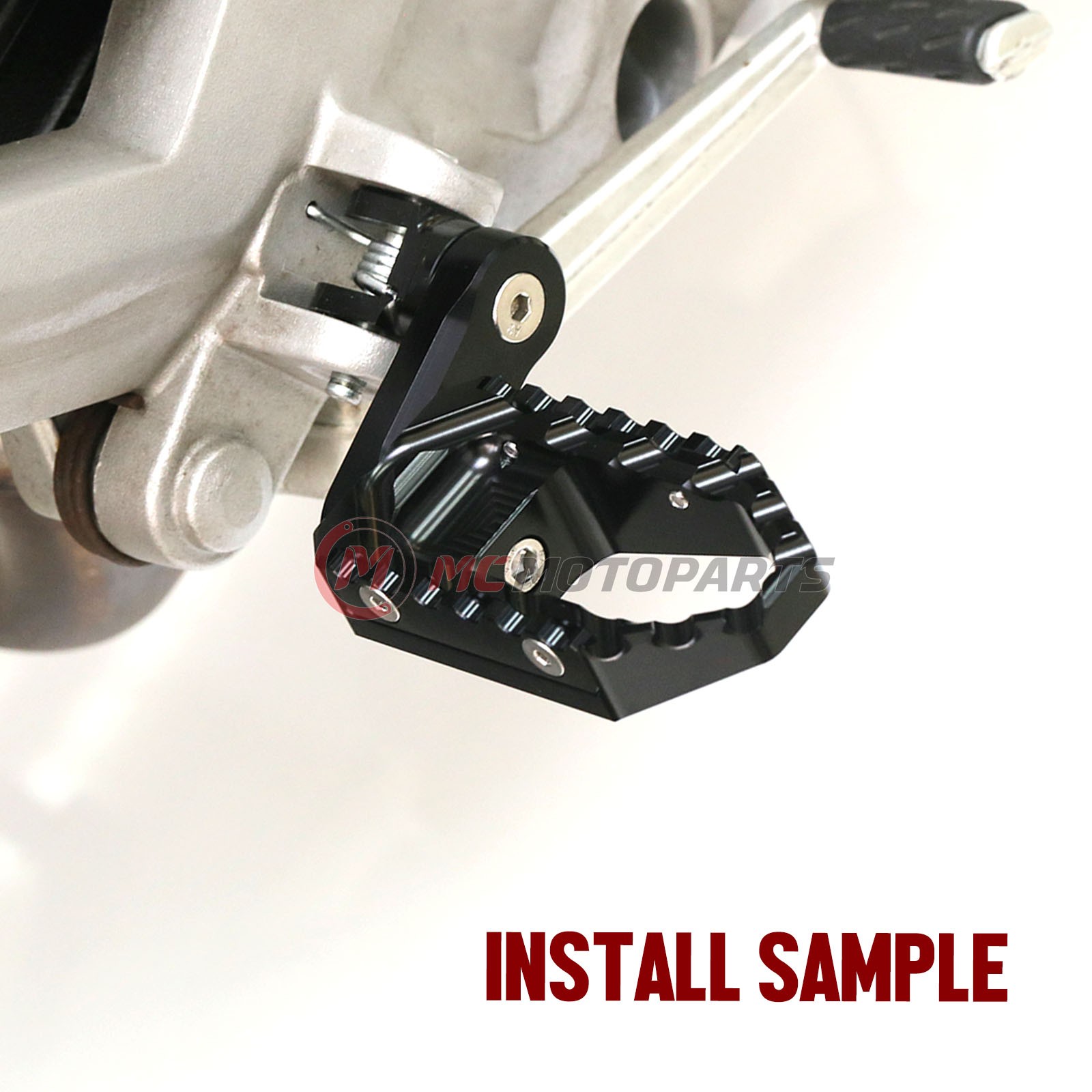Black 1.5 in Extend Front Cruise Foot Pegs For Vmax 1700 09-11 12 13 14 15 16 17