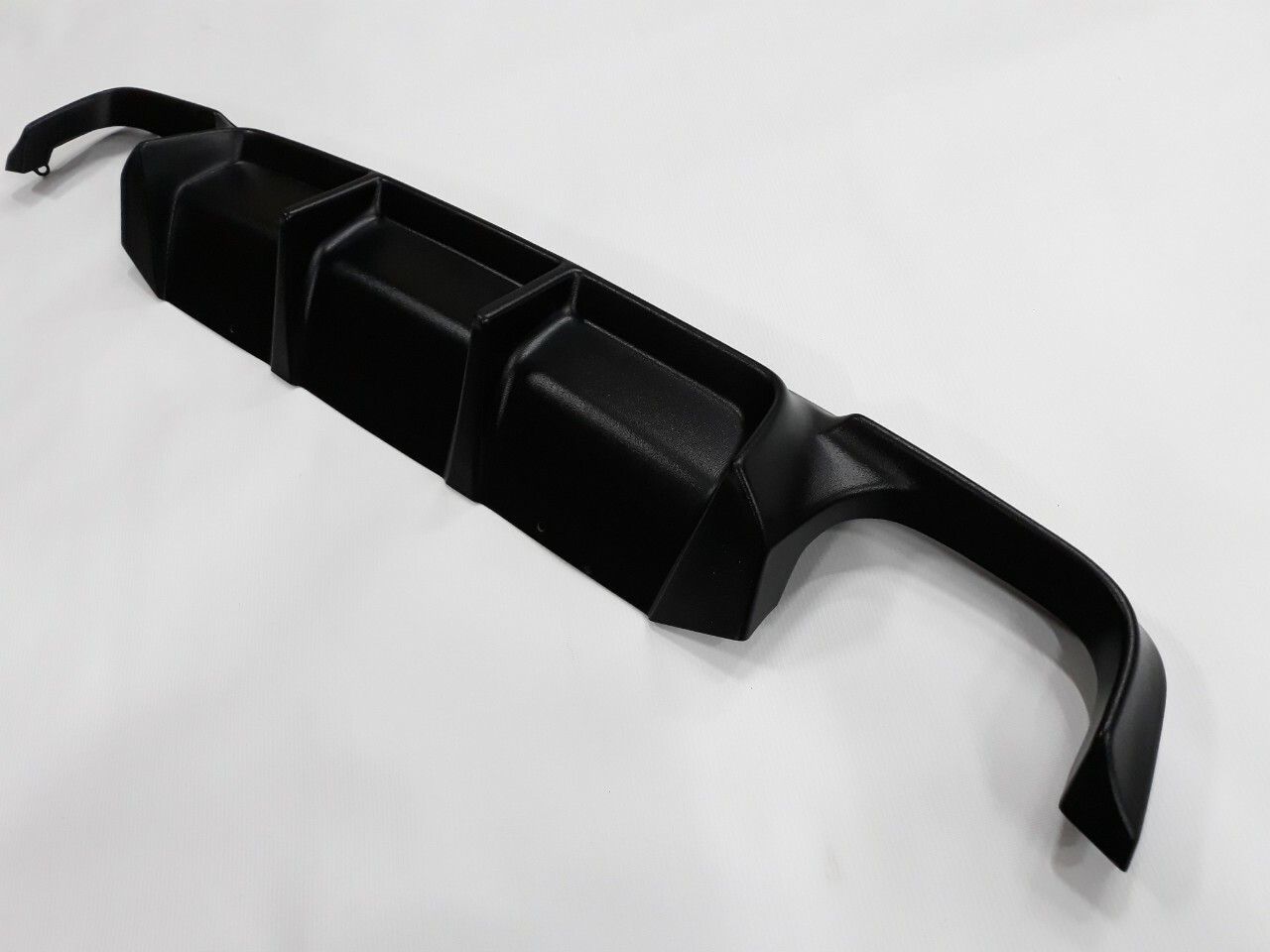 BMW E39 M sport rear diffuser textured twin exhaust abs plastic video review
