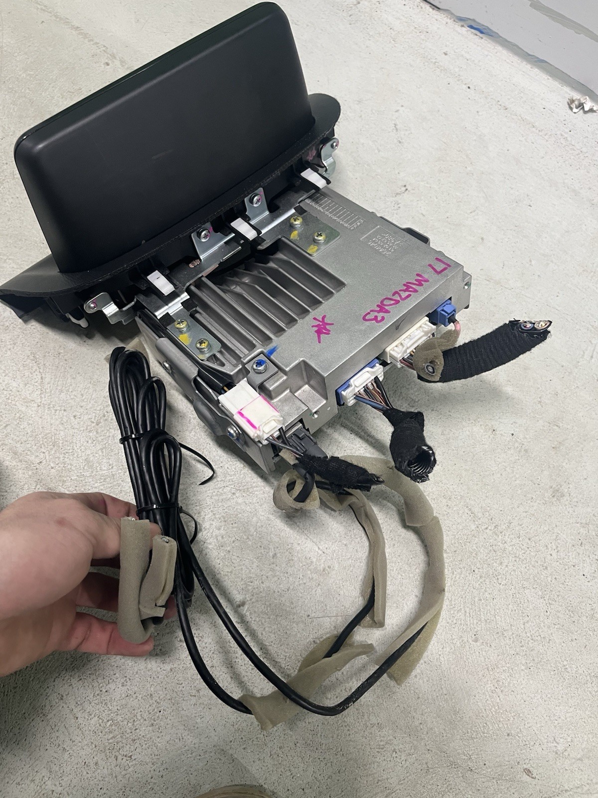 2017-2018 Mazda 3 Radio 7″ Display Screen Assembly OEM 30 Days Warranty