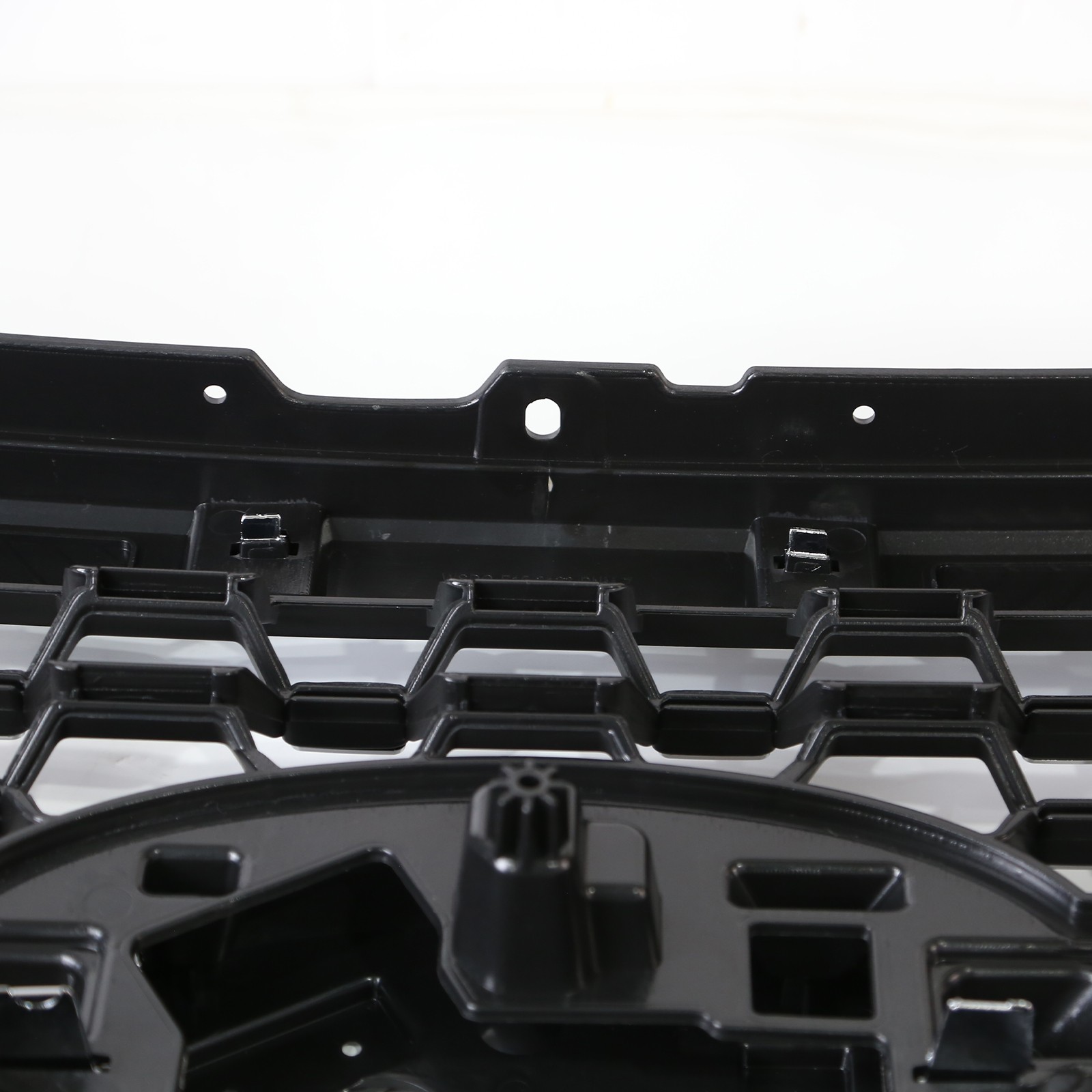 Front Upper Grille Grill Chrome Platinum For Ford F-150 2021 2022 2023 FO1200678