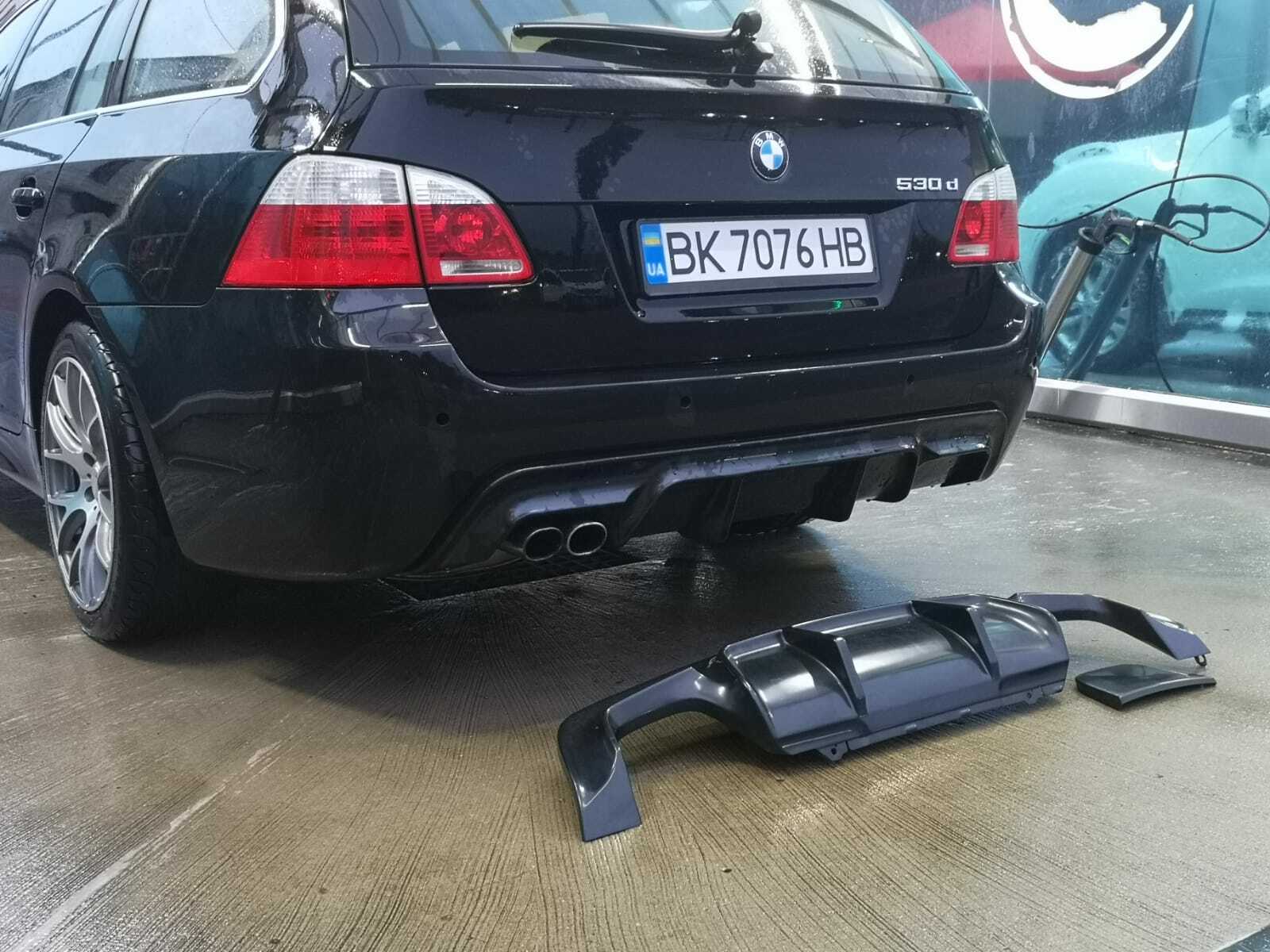 BMW E60 E61 rear bumper diffuser lip spoiler mtech mpacket 1 / 2 / 4 exhaust ABS
