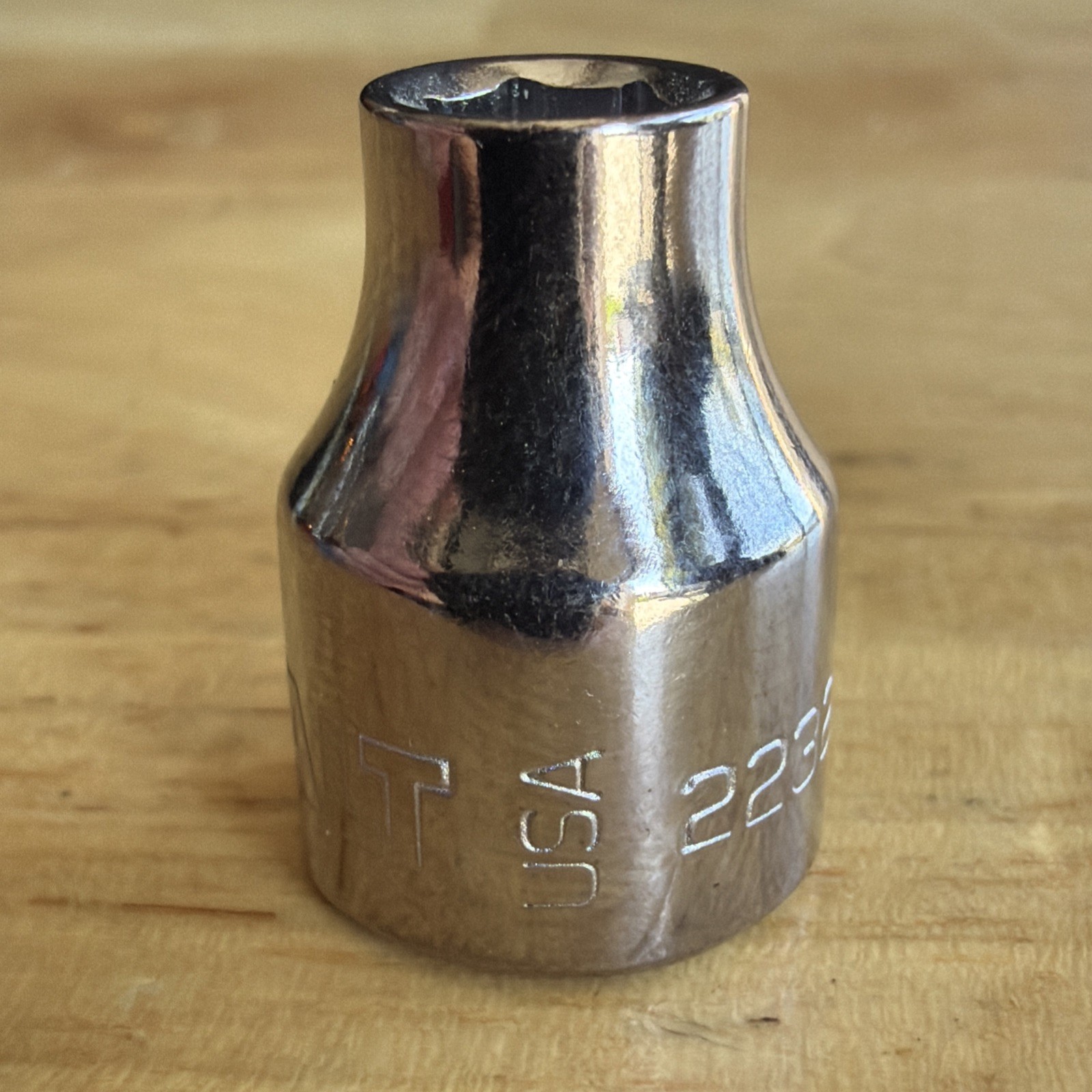 Kobalt Tools 1/4″ Shallow Socket 3/8″ Drive 6 Point 22327 Made in USA NEW