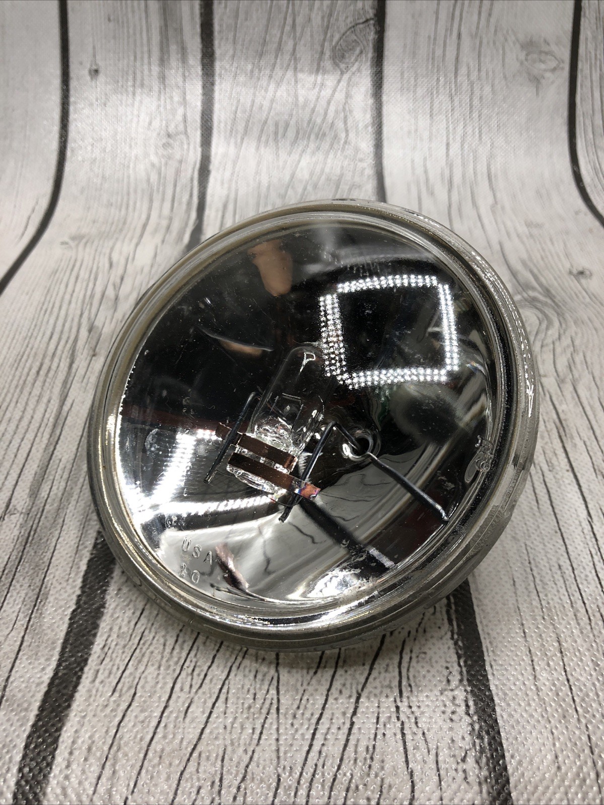 Custom Chrome Wagner Light Bulb Chrome 12.8V