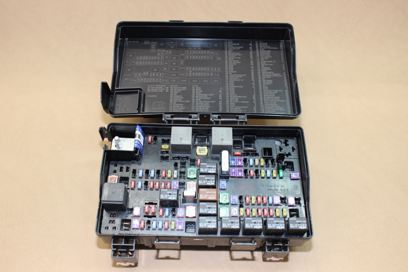 16-17 DURANGO FUSE RELAY BOX JUNCTION TOTALLY INTEGRATED POWER MODULE 68251629