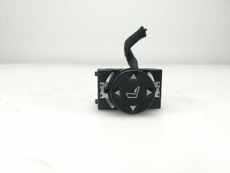 2009 BMW 335i 335xi 328xi 328i E92 E90 Left Lumbar Support Switch 61318352291