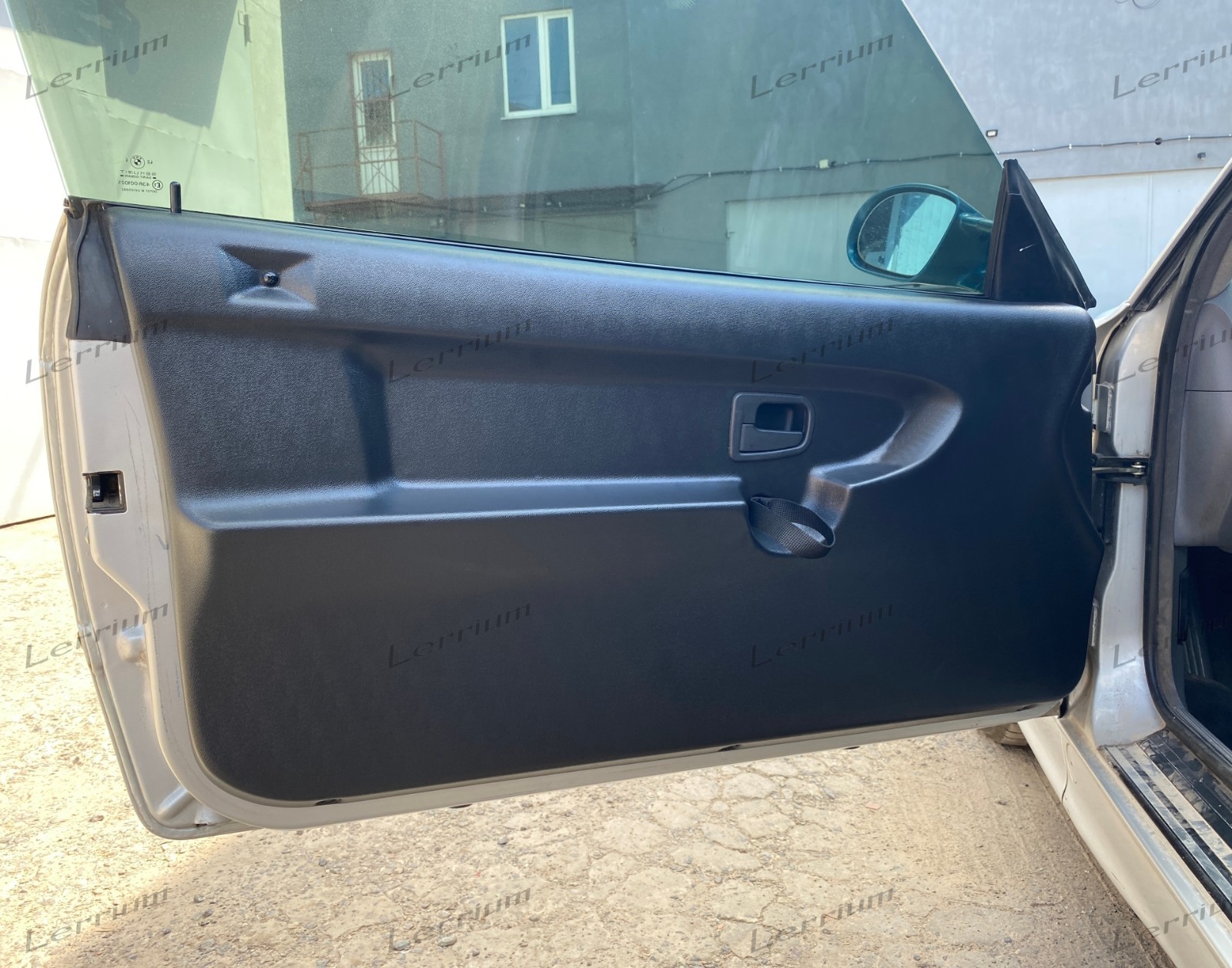 E36 front door cards coupe ABS plastic E36 front door panels convertible
