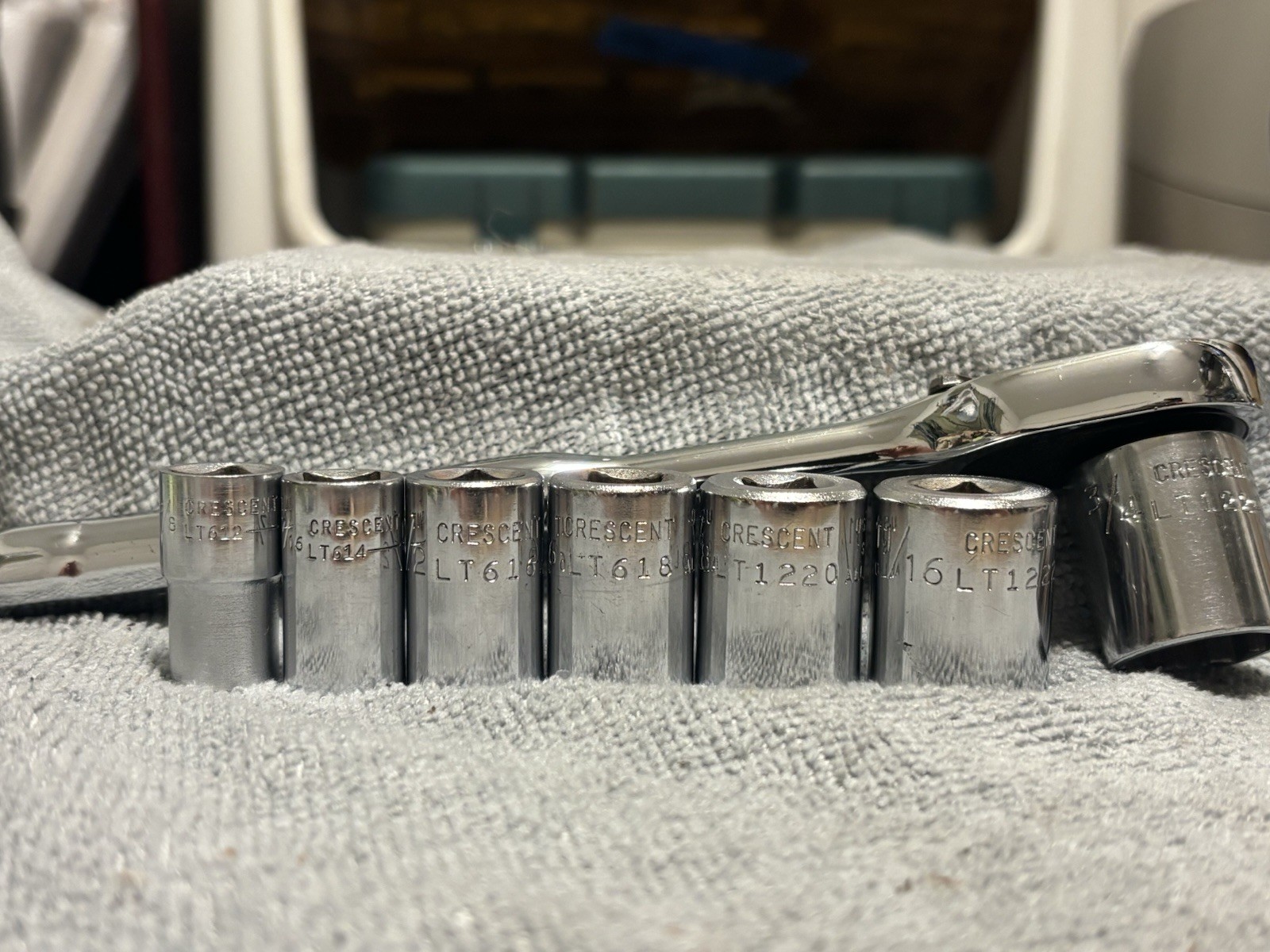 Vintage Crescent 3/8’ 7-Piece Socket Set -Size 3/8in – 3/4 6&12 Piece USA Made