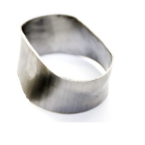 Stainless Steel (304 Grade) 3″ round to 3″ oval Transition – Nicely Formed