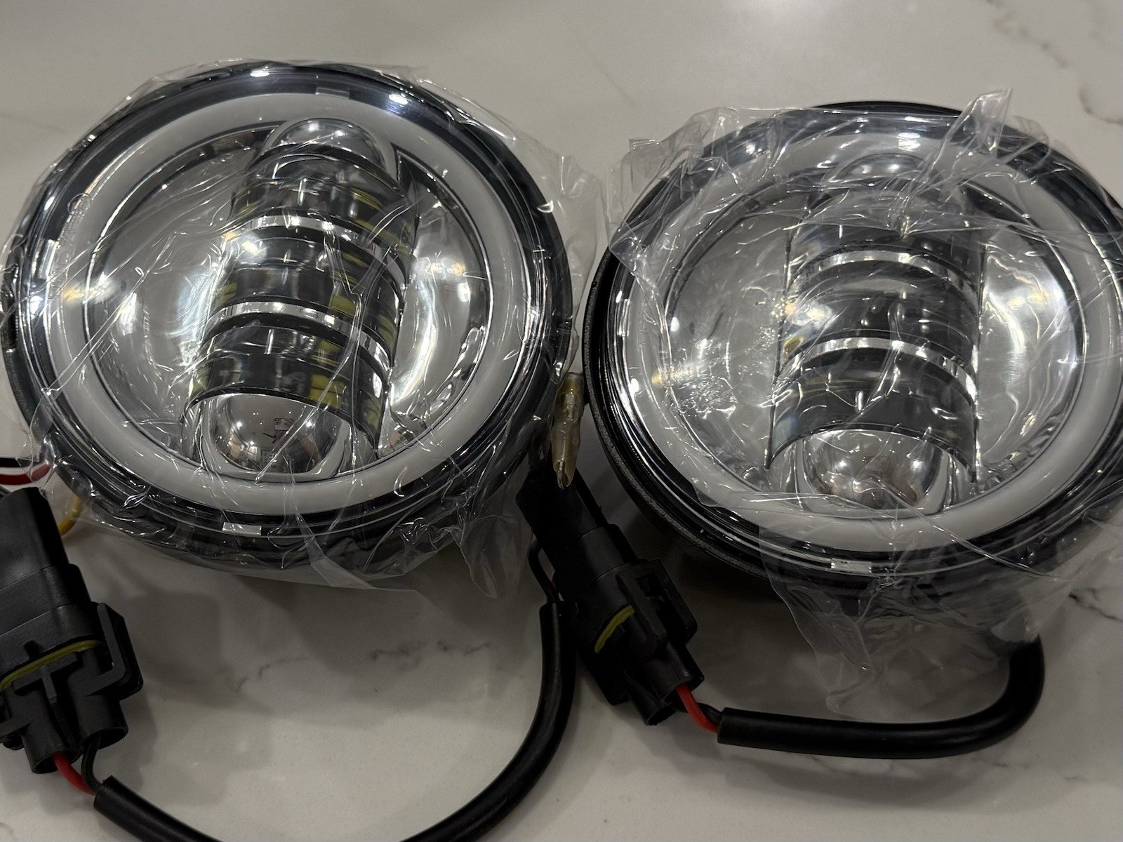 Custom Dynamics 4.5″ Passing Lamp with Halo Chrome 6000K White Harley CD-45-C