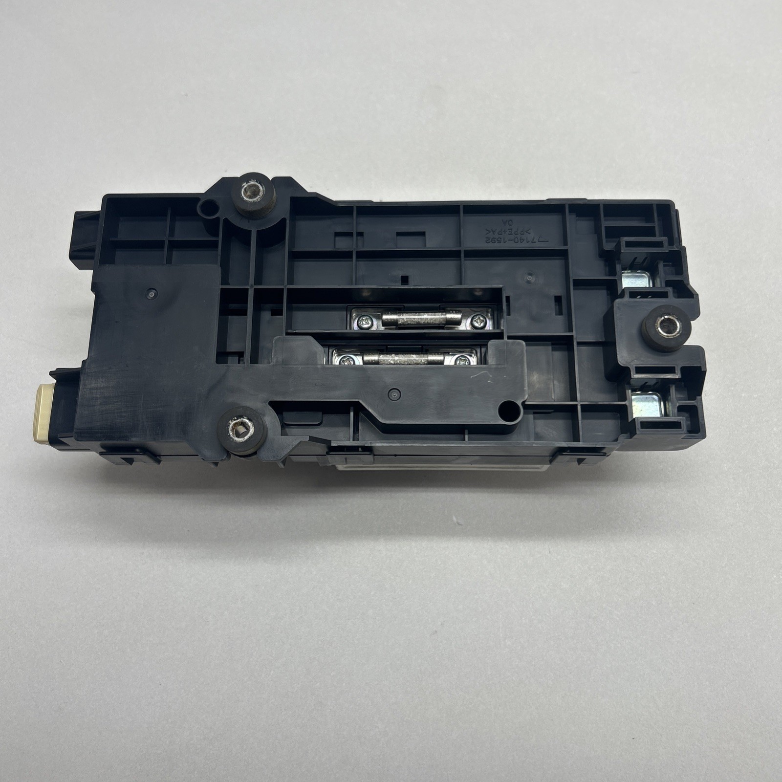 2006-2009 Lexus RX400H Hybrid High Voltage Battery Fuse Relay Box G3820-48010